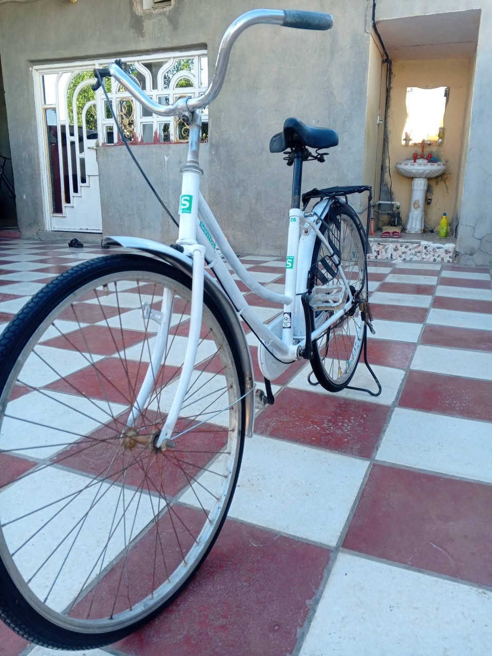 سلام عليكم ورحمه الله وبركاته اخواني باسكل للبيع نضيف موديل 19  حاويه كلش حلوه اي نقص ما بي الستفسار اكثر انصل وبيك خير وتدلل *********** السعر 55 وبي مجال العنوان بابل حله
