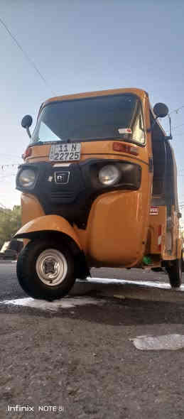 *********** سلام عليكم تكتك للبيع موديل 20 رقم وسنوية مكان الراسة شارع 20 شراي خابر
