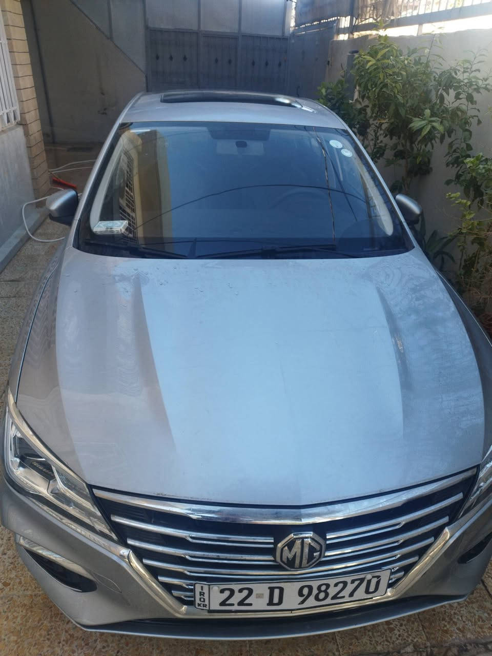 ضمان شركة 6 سنوات MG5 LUXURY 2024
فول مواصفات ( اعلى فئة )
عداد مسافة 12800  كل التفاصيل مذكورة 

محرك 1500 تنفس طبيعي 
بدون حادث وضع شركة؛ بيها باب خلفي بارد فقط بدون اي تقليب او كارت او صبغ
هذه الفئة تجي فول مواصفات :
بصمة تشغيل وابواب وصندو
سلايد روف (فتحة سقف)
6 ايرباك امامي وجانبي وستارة
كشنات جلد لون اسود
جامات تحكم باب سائ
كشنين امامي كهرباء 
تدفئة مقاعد
كير 8 نمر + عادي
4 كامرات 360 درجة 
حساسات تقارب خلفي
هاندبريك بصم
اوتو هولد 
شاشة ايباد كبيرة تحكمات فول 
لددات امامي وخلفي 
لايتات زنون عدسات
مري شفط كهرباء + اشاير بالمري 
انظمة كاربلي + اندوريد اوت
شاشة اعطال الكتروني ومميزاتها كثيرة
نظام مراقبة ضغط الاطارات 
تحكمات ستيرن جهتين 
مثبت سرعة
ويل كرو 
نظام ايكو اقتصادي
سيارة اسلام شركة زيرو وغراضها كاملة 
داخله ضمان شركة
السعر 115 
غير متواجد عالني
***********
رقم اربيل شرط التحويل مكاني الموصل وهلا بيكم
