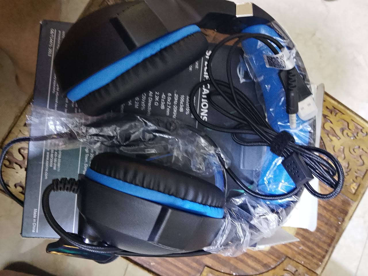 سماعة كيمنك RGBمحيطه عزل وصوت يخبل جديده لوك


**إذا كنت صاحب هذا الإعلان وتريد حذفه لأي سبب، رجاءا أرسل رسالة إلى الدعم الفني**