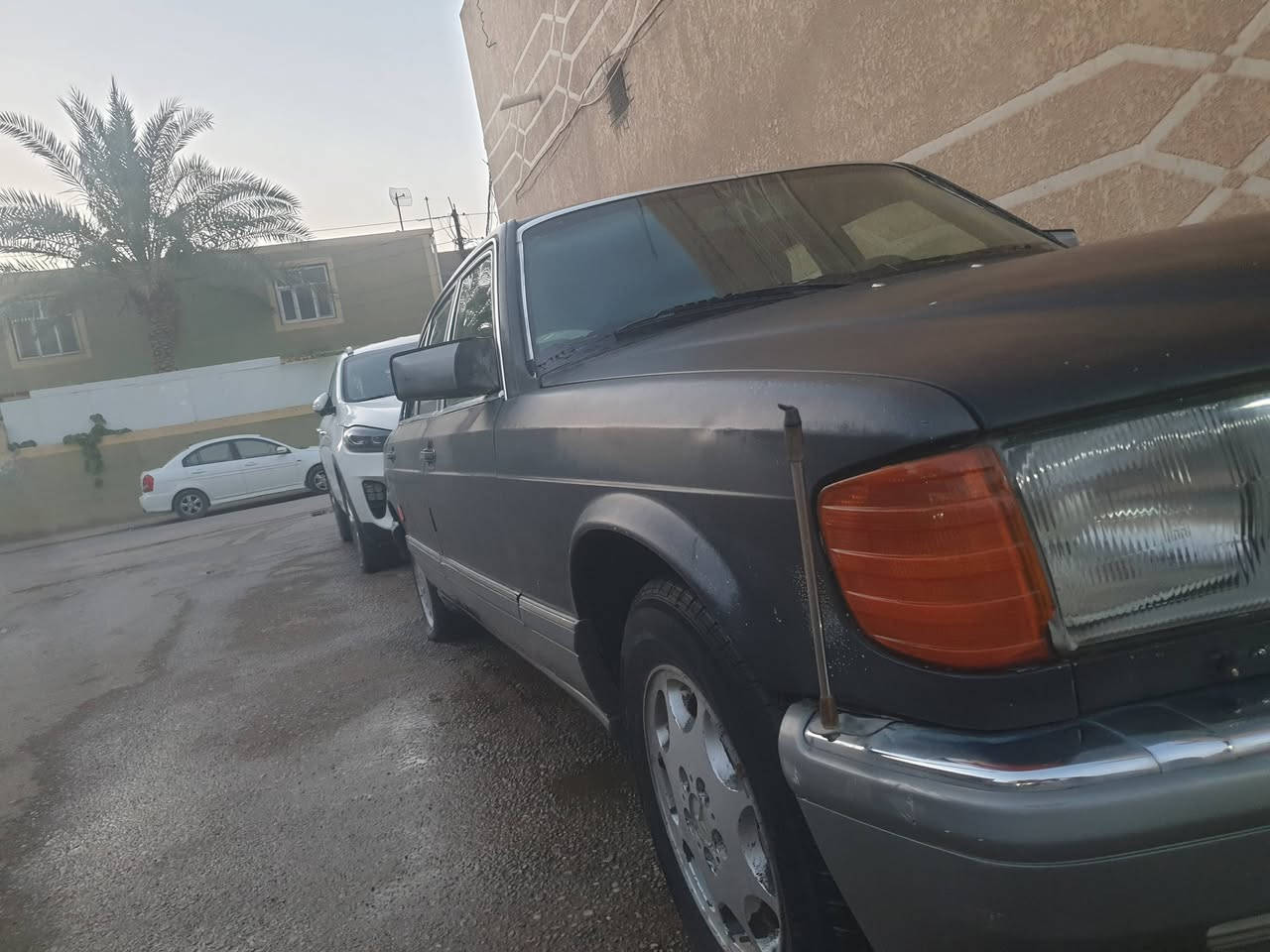 السلام عليكم
560 باب طويل مصفحة موديل 90 ادوات ادوات ادوات للبيع
سياره متروكه حاليا يحتاج تنضيف عنكبوت حتى تشتغل كهربائيات كلها جاهزه داخلها جديد ماشيه 74الف حقيقي السياره بيها رقم فحص مؤقت بصره لاعليها غرامات ولا اشاره حجز راعيها ماندله لذالك ابيع ادوات 
مكان نجف
السعر 35$
***********
