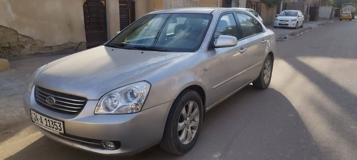 كيا اوبتما خليجي 2008
مكينة وكير جديد 
تبريد ثلج 
كهربائيات شغله فول 
صدر إمامي خلفي جديد 
رقم انكليزي دولي دهوك باسمي إني 
السيارة جاهزة من كل النواحي 
بيها باب السائق والباب الخلفي وجاملغ وبنيد بيهن جراد فقط 
السيارة مكفوله من الحادث وأي دعمه داخلية وخارجية 
السعر يمك سيد اشكد أسعارها يمكم عارضها 95وبيها مجال شويه وإني آسف على الإطالة ***********
