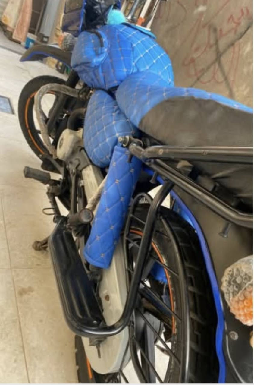 سلام عليكم رقم وسنويه كامله من الطول للطول وهاذ رقمي اليريده بخدمته ***********
