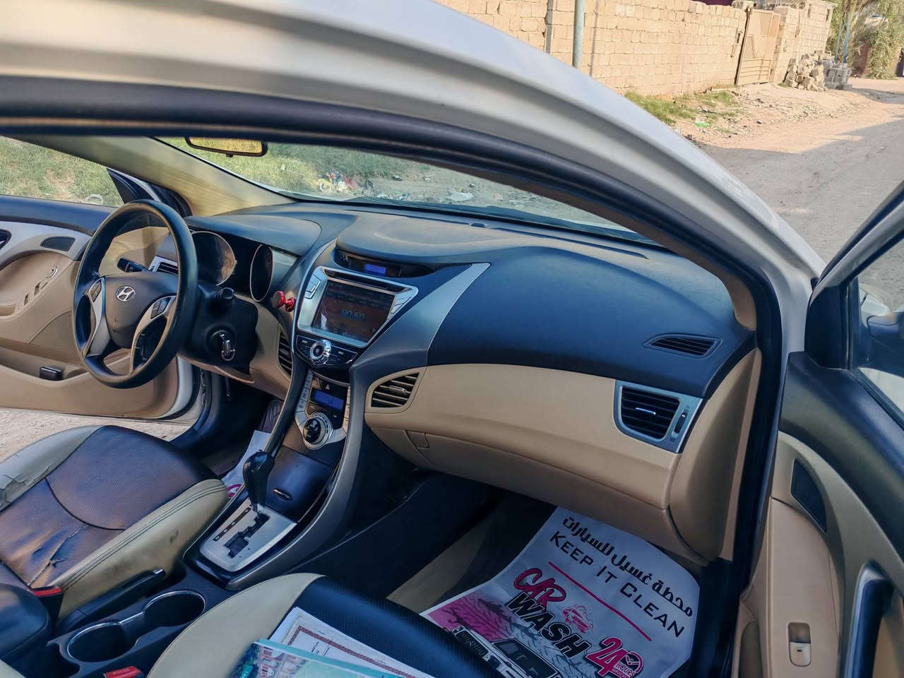 السلام عليكم ورحمة الله وبركاته
النترا ١٠١٢ خليجي ماشيه ١٦٥ الف حقيقي ١٢٠ دك جرس محرك ١٦٠٠ دوش جيد كير جيد سيارة ارع قطع صبغ بدون دواخل سونار عندي وقبل الصبغ عندي فديو سيارة ليرة بالحقيقه احلا من الصور مكاني بغداد
السعر ١٠٠ ورقه يعني دفتر للتواصل
*********** واتساب
***********
