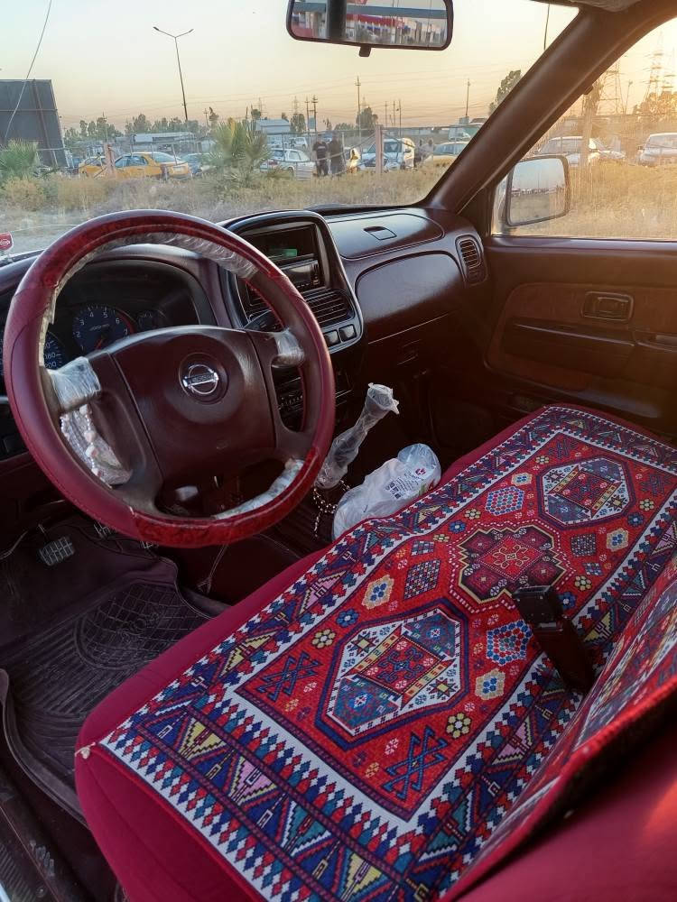 نيسان بيكاب 4 قولاب
گيرمحرك شرط بيه بنيت سبغ بدنه بيه تخه سنويه منتهي سعر 95 مجال قليل شرط تحويل مكان سياره جمجمال 
*********** كركوك, العراق
