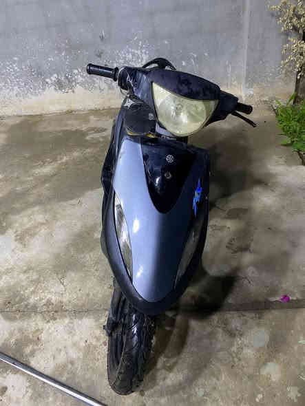 دراجه للبيع 
عطله فقط ناريه مابيه 
400 
الاستفسار واتساب فقط 
***********
