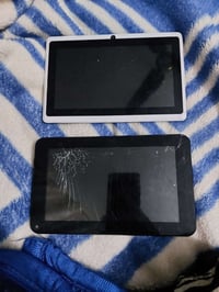 تليفونات اطفال • تحتاج تصليح • اثنين