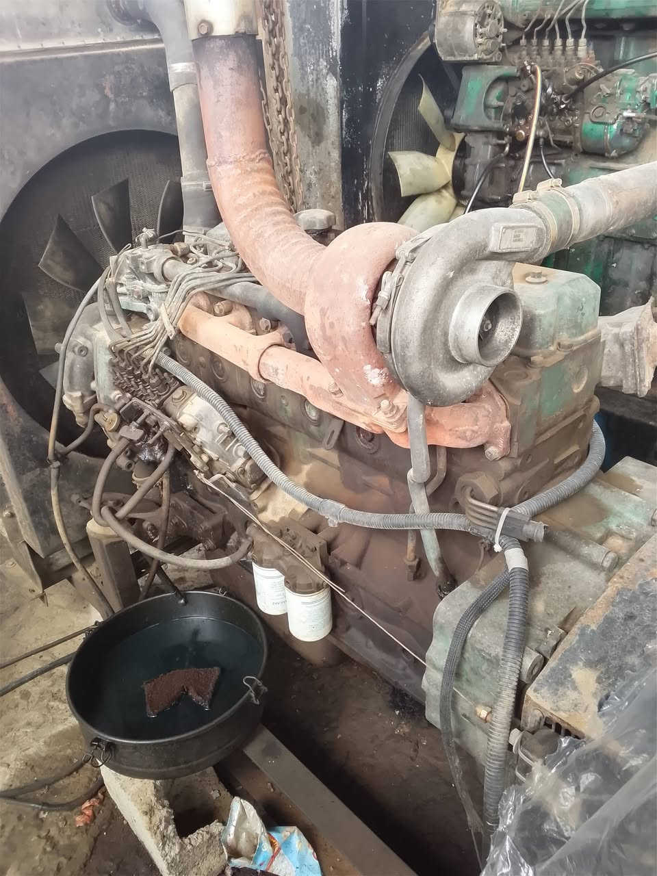 السلام عليكم مكينه فألفو D6راس توليد 150 مكينه خير من الله شرط عالحمل السعر 20 مجالهه قليل بسمايه حي الوحده ***********
