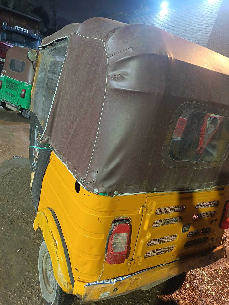 سلام عليكم تكتك ١٧ شهر ١٢ طابه بل ١٨ مكينه لا تنقيص ولا تبخير اورق المصطفى كامله المكان بغداد ***********
