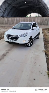 توسان • ٢٠١٤ • ماشيه ١٧١ الف