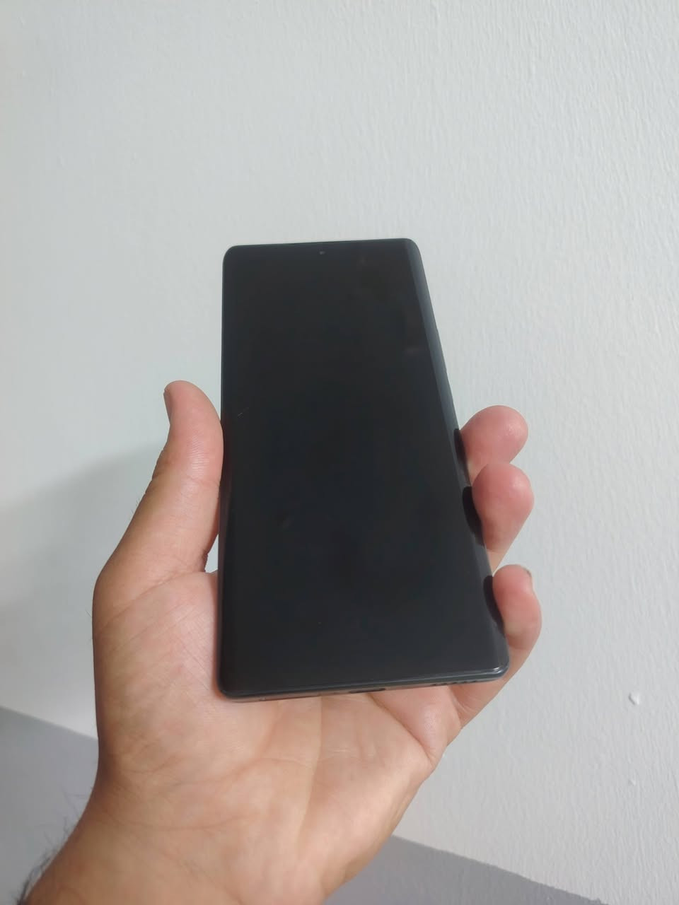 هونر x9a 5G لبيع جهاز ما مفتوح
ذاكره 256... رام 8 +6.   شاشه بلاديه
بطاريه 5100 ملي امبير   
بصمه وجه بصمه الصبعه كلهن شغالات
دبل سيمكارت 2.     وايفاي شغال   
كامراته شرط    جهاز كله على بلادي
السعر 230 وبيه مجال ***********
