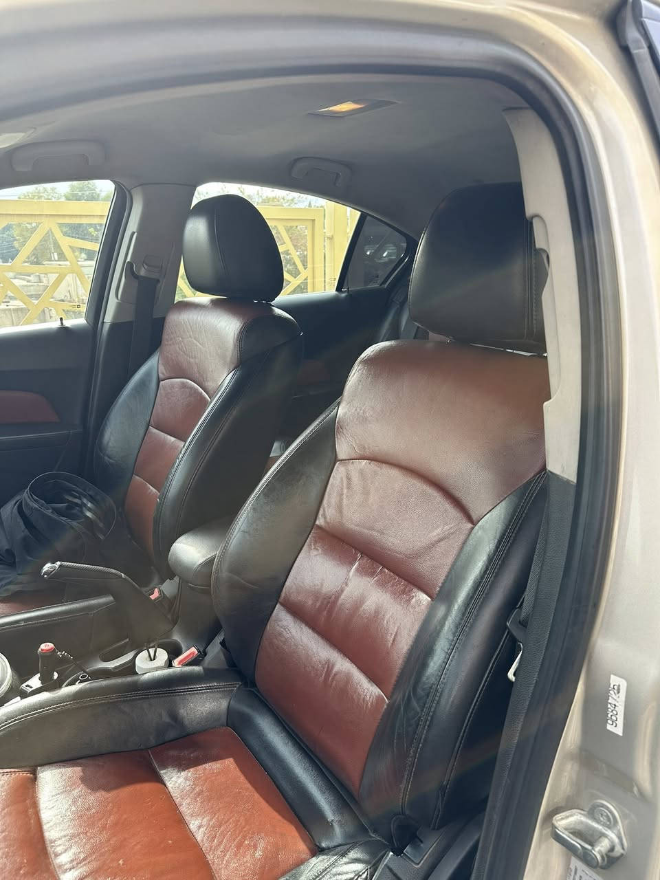 شوفيرليت كروز مو دئيل 2013 امريكي مواصفاتLT جه مه لوغ صبغ   سعر ٨٥ و مجال و ١٠ ورقه غرامه  کوژن هیتەر کارەبای و جلد ***********
