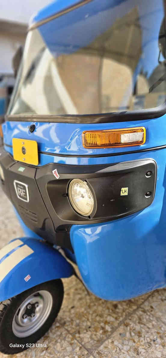 السلام عليكم..تكاتك للبيع.
تكتك موديل 2023 اللون اسود.
تكتك موديل 2023 اللون ازركك.
الاثنين اوراق المصطفى. 
الاثنين بدون ترقيم.
الاثنين مكفولات كفاله عامه من كل شي. 
العنوان. /محافظة واسط/ قضاء النعمانيه/  حي العسكري/
***********.حجي علاء. 
***********
