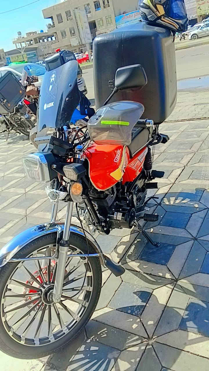 السلام عليكم دراجه ايراني موديل ٢٠٢٥ شهر ال ١٠ الدراجه مشتغل بس شهر وانضف من الصور ٨٥٠ وبيه مجال رقمي *********** بس وتساب متواجد
