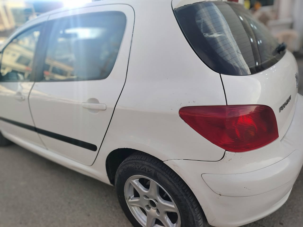 بيجو307 موديل 2005 رقم بغداد باسمي كير محرك صدر تبريد كله  جاهزة اللي يشتري يشغل سويج ويطلع وبالخير عليه السعر 58 ورقة .  مكان بابل محاويل
***********.
