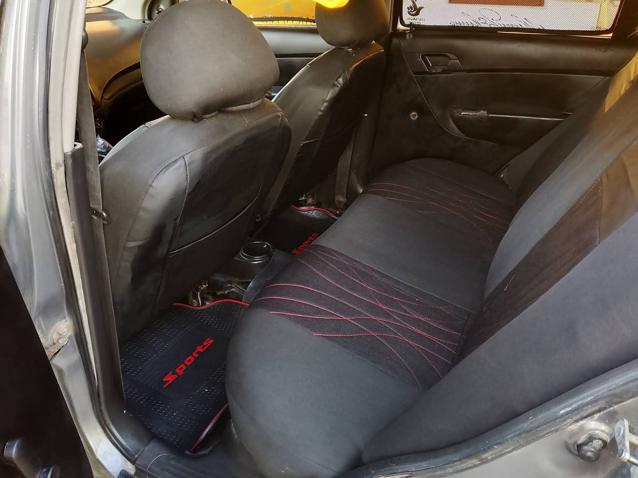 افيو ٢٠٠٩ رقم انبار انكليزي باسمي سنويه جديده شرط الوكاله والتحويل بل موصل السياره كوري مكينه وكير شرط طخم ودبلات وستيرن جديد كهربئيات كله شغاله مصبوغه جماليه هيئه وغرامه صفر السياره جاهزه ومال رزق السعر ٥٣ وبيها مجال بيع نقدا فقط خاص ماجاوب فقط اتصال عنوان موصل الايسر ***********  ***********
