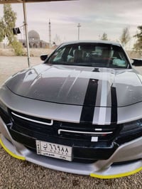 من رخصت ادمن جارجر للبيع موديل ١٦ مكلف بل نشر رقم صاحب لسيارة ٠٧٨١٥٦٨١...