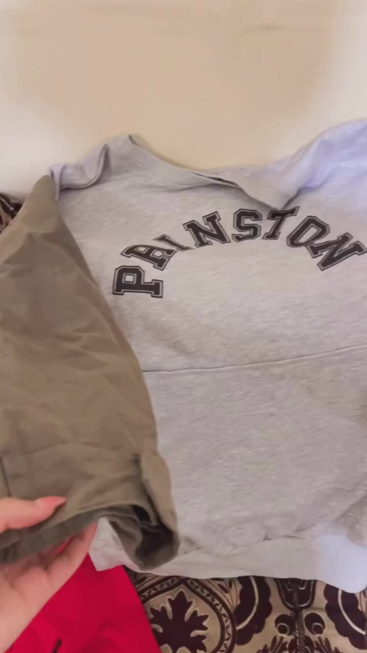 هوديات وبلوزات بارده وحلوه ونضيفات باله شي ان مو عاديات واكو هواي موديلات سعر الفين ٣ ب٥ 💙


**إذا كنت صاحب هذا الإعلان وتريد حذفه لأي سبب، رجاءا أرسل رسالة إلى الدعم الفني**