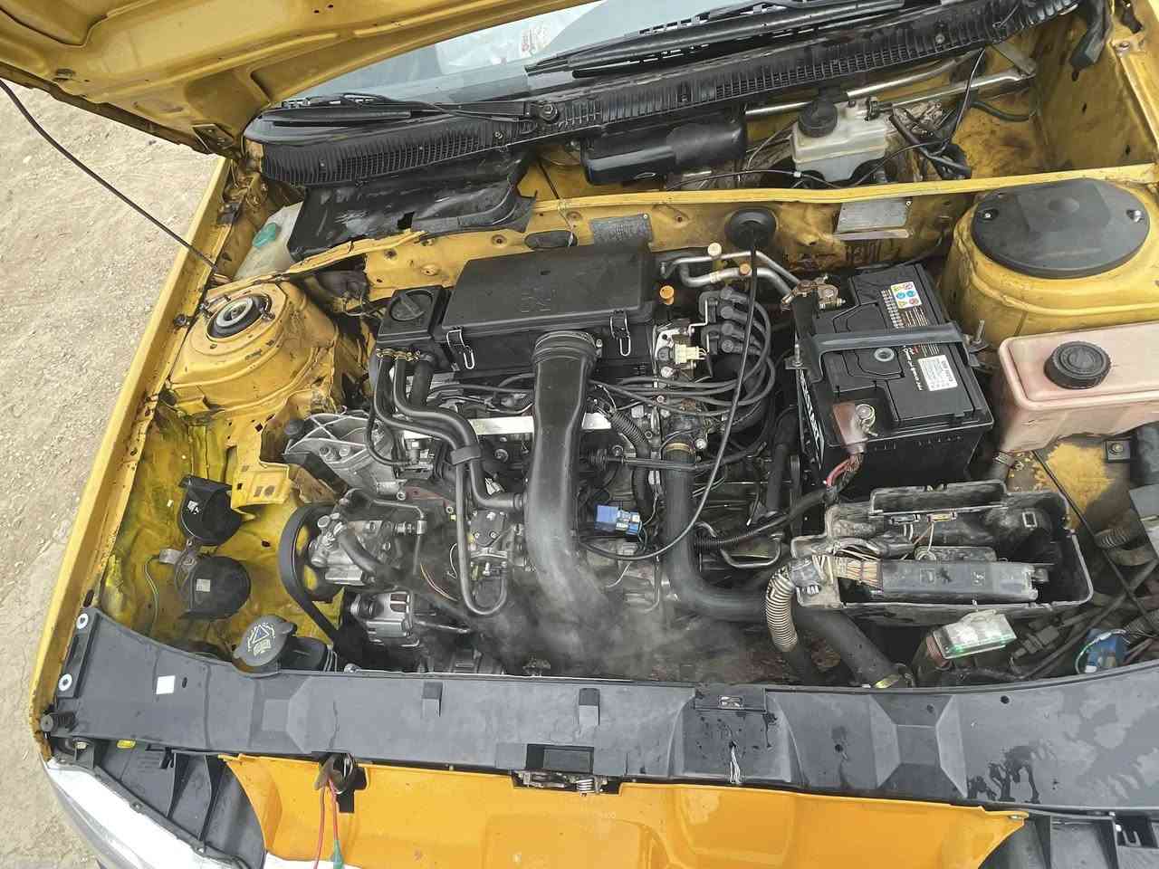 سلام عليكم بيجو بارص موديل 2012 سياره بيه ضربه بل جاملغ ل يمنه سياره جاهزه كير محرك صدر تخم تاير خط ابيض داخل جديد كهربائيات كله شغله اي نقص مابيه باتري جديد ناينمو راديترات جديده مال تبريد و مال ل محرك تبريد نقص بس غاز لن شته و ما شحنته غاز سياره جاهزه فقط بس ل كشر مالته شوفت عينك تجي و تشوف بعينك سياره سعر ب 32 و بيه مجال  عليه هيه و غرمات تستلم مصفره سياره رقمه بغداد دولي ل مكان وره ل بوابه مال الحسينه قرب جديده شط رقم ***********
