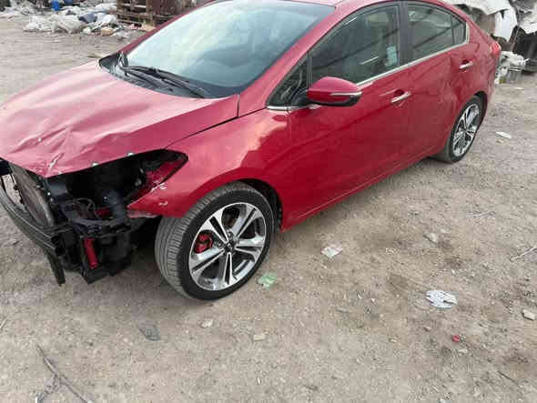 فورتي وارد امريكي موديل 2016 رقم كربلاء تحويل رقمي الجديد 
فول مواصفات فتحة جلد بصمة بصمة بيبان كامرا تدفئة بالكشنات مرايات شفط يدات نيكل ويل كب مكينه 1800 حادثها مال امريكا داعمية فقط بدون صبغ مكفولة 
وحالياً بيها حادث طخة بنيد وداعمية ولايتات ابيعها على وضعها مكان السيارة بغداد مشتل سعر105 سيارة ماشيه 90 الف
***********
اعتذر عن المراوس بغداد
