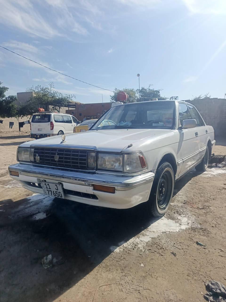 للبيع سيدان موديل ٩١ مكينه وكير ٣٠٠٠ فيشه وبطل رقم بغداد بسمي مصبوغه عام بدون ضربه وتبديل مكان ديوانية قضاء الشامية ***********
