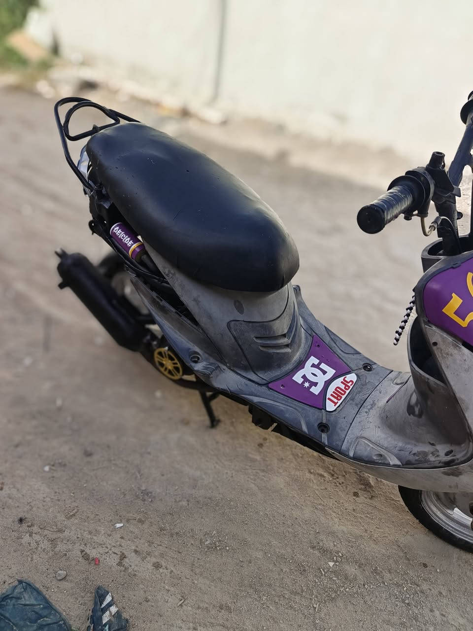 سلام عليكم درجة ماكس منغولي لبيع بوشه 50 مفتوحه ولفات مكينه شلعه ومشي سعرها مناسب 450 مكان ناصريي مركز وشراي ***********يتصل عله رقم
