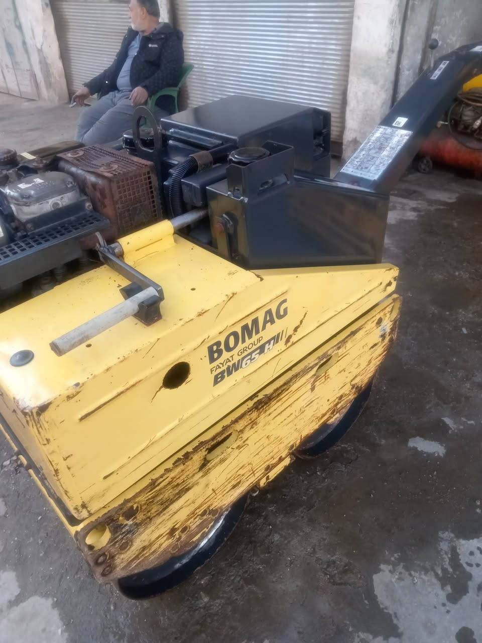 حادله نوع بوماك ألماني الصنع موديل حديث ٢٠١٦ اخت الزيرو مال الخارج  التشغيل سلف أو هندر هزاز شغال فول كامل المواصفات مكاني بغداد الباب الشرجي ساحة الطيران الفرع الثاني مقابل كنيسة الأرمن رقمي *********** نجم ابو سجاد
للاستفسار
الاتصال على رقمي *********** نجم ابو سجاد
او واتساب
