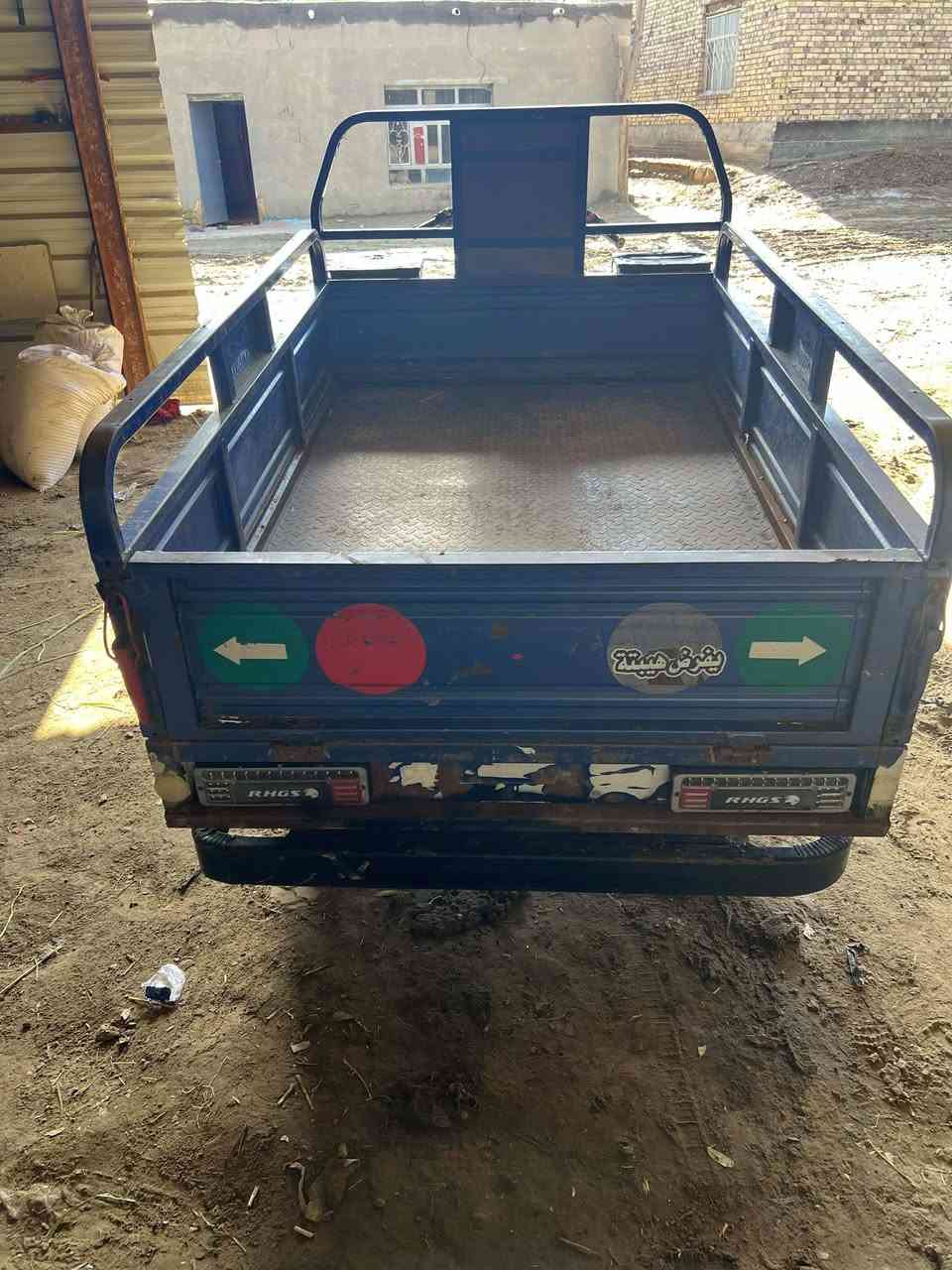 السلام عليكم
ستوته للبيع جمره فحل نجفيه ستوته نضيفه محرك وكهربائيات جاهزات نگره سلف شاصيها جديد ما عدا مخليلها راسطه تقويه للرگبه _مداور مباشر من الوكيل 

موديل ٢٠١٧_ستوته جديده 
مهناويه_عگر_قرب مدرسه الخالديه
السعر:مليون و ٣٠٠ وبيها مجال للشراي
المو شراي لا يتصل

***********
