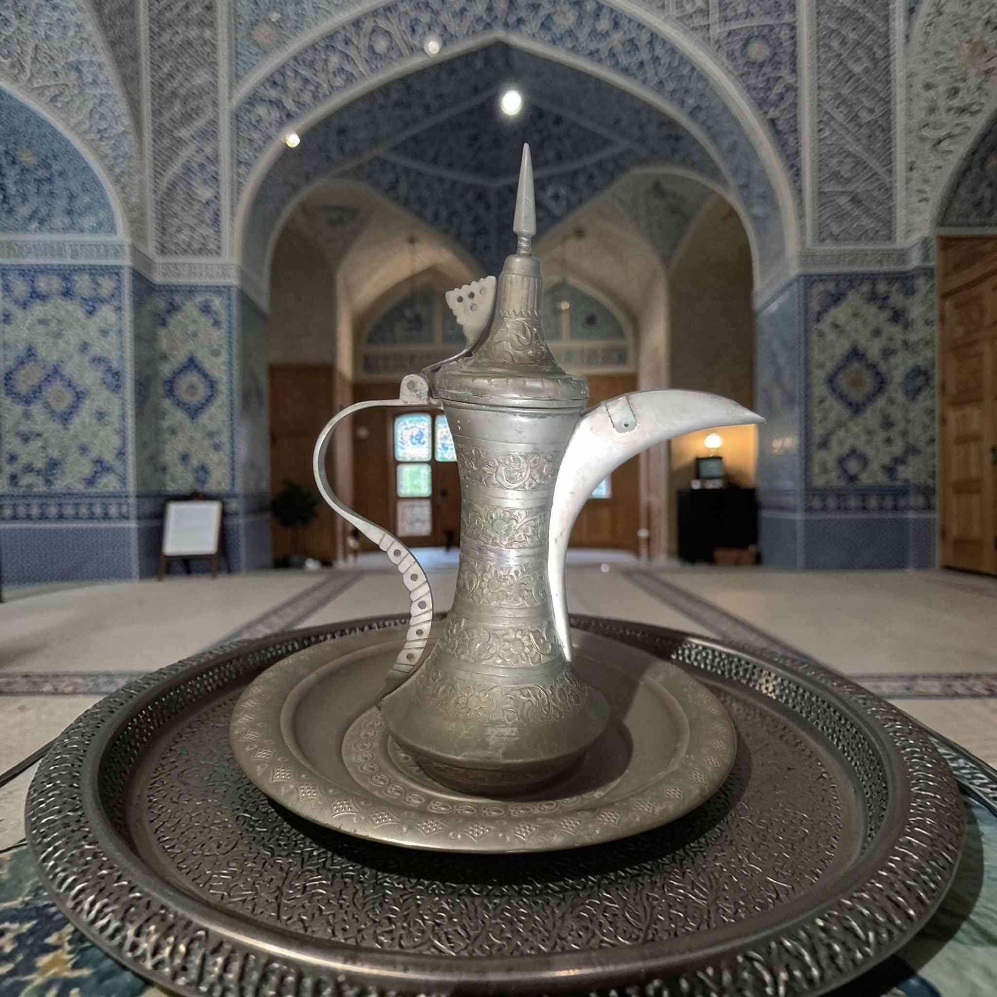 ابريق فارسي نحاس فارسي متحفي
45سم


**إذا كنت صاحب هذا الإعلان وتريد حذفه لأي سبب، رجاءا أرسل رسالة إلى الدعم الفني**