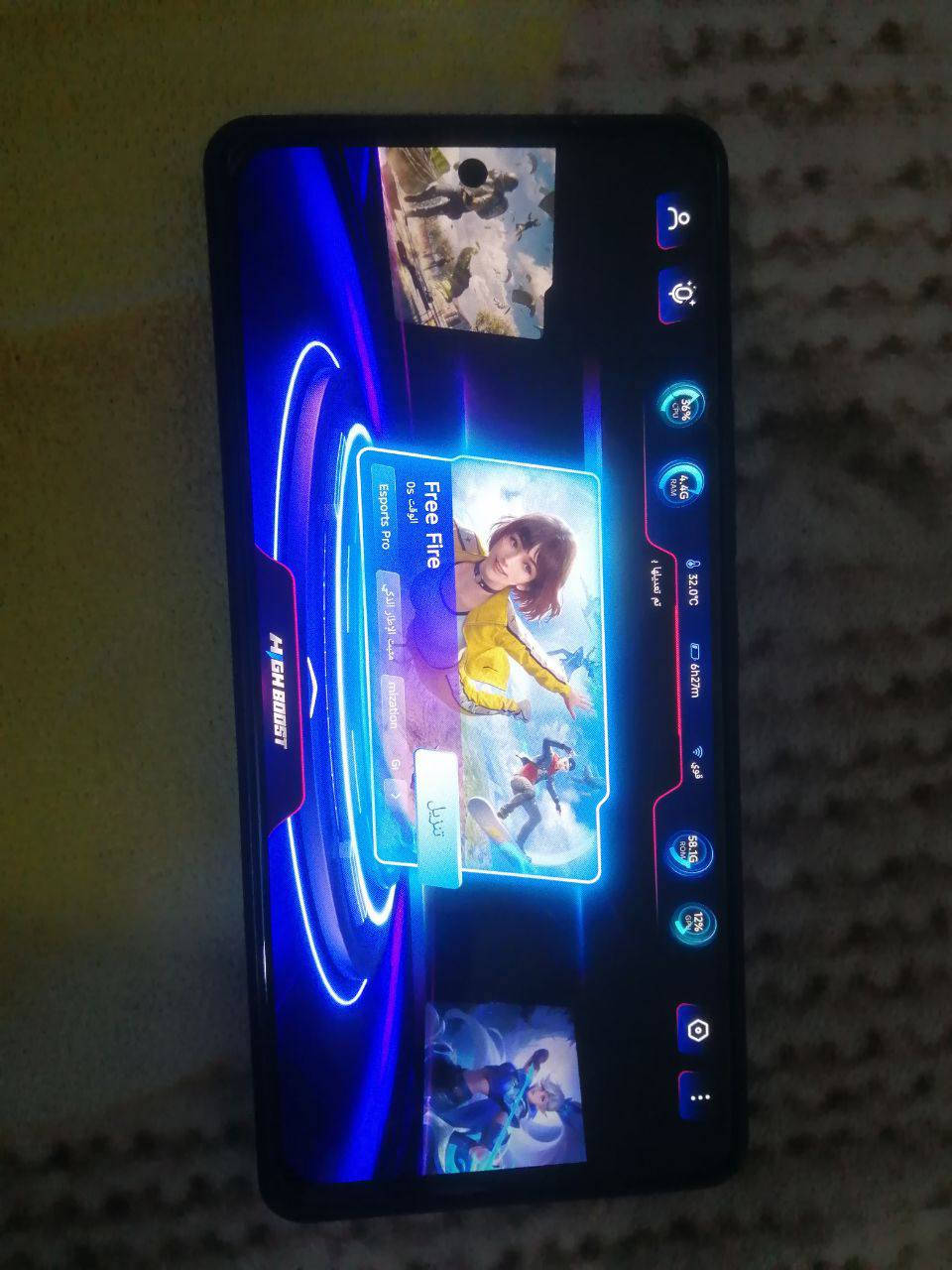 تكنو كامون. 
120 هيرتز✨

البطاريه 5000✨

ذاكره 256 ✨

بيه وضع الألعاب موجود بالصوره + الصوره المصغره، يدعم 60 فريم ببجي ✨

دبل سبيكر محيطيه. ✨

الكارتونه ضايعه 

السعر 250 و بيه مجال بسيط حگ الجيه. ✨

المكان كربلاء الحُر منطقه السواده ✨

راسلني خاص أو على الرقم و تدلل 
***********
