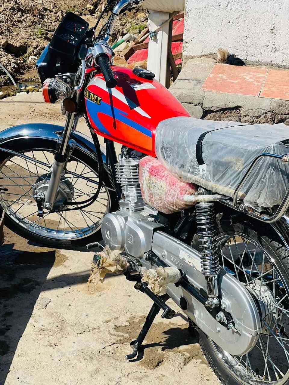 سلام عليكم دراجه اللبيع بدون بدون مديل 25 سعر خاص


**إذا كنت صاحب هذا الإعلان وتريد حذفه لأي سبب، رجاءا أرسل رسالة إلى الدعم الفني**