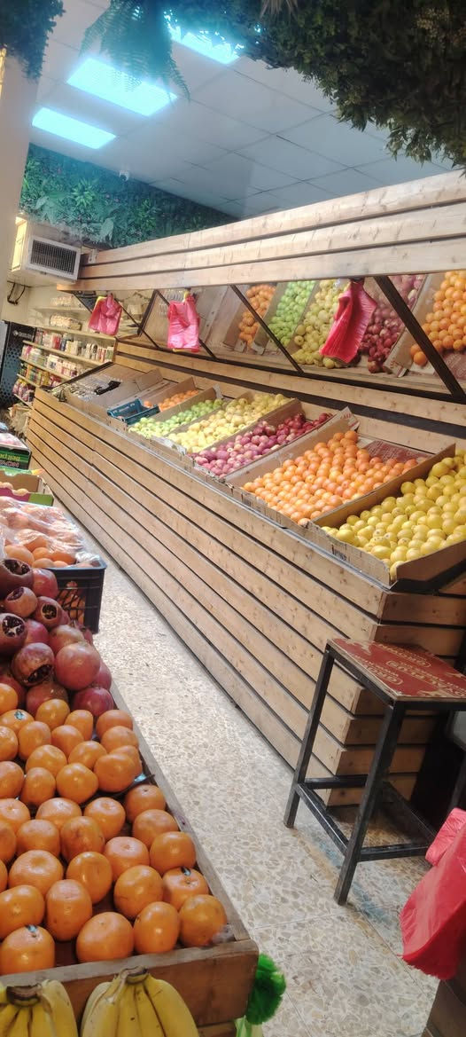 للبيع علوة واسواق خضار وثمار
للستفاسر اتصال ***********

