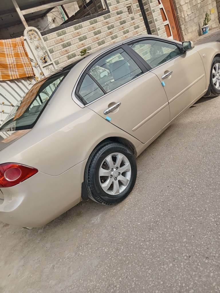 اوبتيما ٢٠٠٦ اوتو.. صبغ عام ضررها جامغ خلفي وباب معمره تعمير حلو جاهزه كير ومحرك سته سلندر مالكها يريد 
 تحويل تخم تاير حداديه كهربائيات جديده مكانها كربلاء سعرها ٧٠ وبيها مجال بسيط  للشراي.. ت *********** كربلاء, العراق
