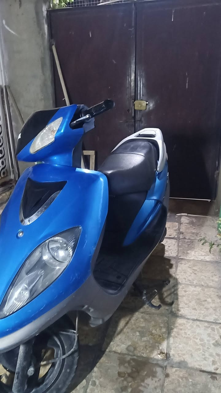 سلام عليكم شباب دراجه سيام للبيع السعر 325بيه مجال الدراجه كايمه بس الشري يجي خاص


**إذا كنت صاحب هذا الإعلان وتريد حذفه لأي سبب، رجاءا أرسل رسالة إلى الدعم الفني**