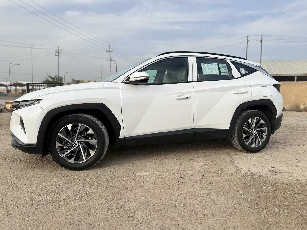 السلام عليكم  
توسان موديل 24 خليجي كفاله عامه 
ماشيه 13  الف حقيقي
رقم بغداد باسمي 
سياره جديده جداً السبير منازل 
شاشه عدادات دجتل 
شاشه كبيره 
بصمة
كامره دواره
تبريد خلفي وامامي
حساس أمامي وخلفي
عدسات متحركه مع الاستيرن 
مرايات شفط
اشاره بلمري
ترحيب
هند بريك دكمه
اوتوهول توقف ذاتي
ثلاث انضمه قياده ايكو سبورت نورمن
شحن واير ليس 
الاتصال ***********-***********
