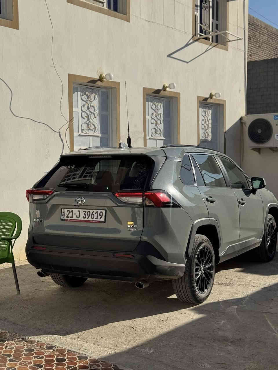 السلام عليكم اخوتي بيع مستعجل🩵.
TOYOTA RAV4 XLE 2021 فول 

عداد 59 الف كم حقيقي وقابل للزيادة 

وارد أمريكي : ضرر :باب سايق كلير شبر بشبر بلبنيد وشبر بجاملغ مثل مموضح بسونار 

• دفع رباعي 4*4

مكينه  2500cc بانزين فقط

كير 8 سرعات S 

• لون سمنتي 

• كراسي مخمل ومدوشم بلادي + كهرباء

• شاشة كبيرة

• كاميرا خلفي

• رادار امامي

• مانع تصادم

• محدد مسرب

• تصحيح مسار

• مثبت سرعة

• مانع انزلاق

• رادار جانبي نقطه عمياء 

• ابل كار بلاي 

• اندرويد اوتو 

• تدفئة وتبريد مقود(ستيرن)

• إنارة ترحيبية

• اوتو هولد 

• حساسات تجاوز BSM 

• شاشة اعطال

• زجاج كهرباء ملون

• اضوية امامية زنون LED

• اضوية خلفية LED

• اضاءة فل زنون LED

• حساسات ضغط هواء الإطارات 

• 6 وضعيات قيادة ⬇️

 (ايكو ECO

NORMALنورمال 

SPORTسبورت 

SNOWثلوج 

MUDطين 

( ROCKR حجر او أوساخ 

• قطعتين تبريد مركزي شاشه 

• سايد بريك بصمه 

• فتحه سقف طكتين 

•تبريد وتدفئة مقاعد

•صندوق كهربائي +شفط

•اشاير بالمري

• بلوتوث

• مدخل USB + AUX

•بعد هواي بيها مواصفات ناسيهم 

• ملاحضة  ايرباك فقط دركه وراجع سستم بلادي

السعر 235 وبيها مجال قليل 

رقم سليمانيه تحويل ثاني يوم 

صلاح الدين الدجيل إو سامراء 

رقم موبايل ***********فقط 

رقم وتساب ***********فقط
