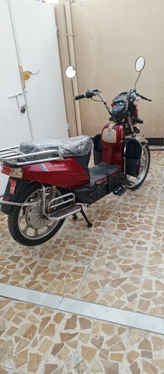 سلام عليكم دراجه للبيع بطاريات عل فحص سعر 375 وبيه مجال قليل مكاني فلوجه شهداء  للستفسار الاتصال على الرقم ***********
