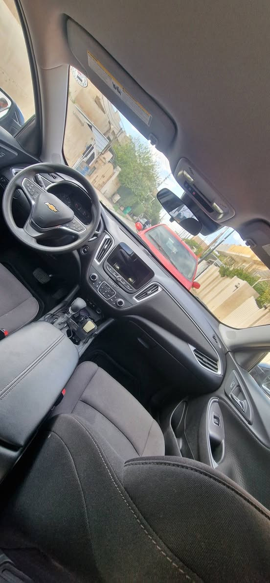 السلام عليكم
ماليبو 2024 مواصفات LT الويل وطخم تاير جديد والبك لايت اني شادهم. 

ضرر السياره جاملغ امامي اليمين بدون دواخل. الجاملغ مبدل ومصبوغ وشبر من صفحة البوند.الايت والبلاجكتور مبدل اصلي مال تفليش. 

السيارة رقمها اربيل ومكانها الموصل واني صاحبها ب اسمي 

*********** واتساب او اتصال 

1G1ZD5ST5RF196150
