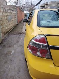 اڤيو للبيع 2011 محرك ماساسة كير توماتيك شاشة وكامره خلفيه تبريد شرط ضر...