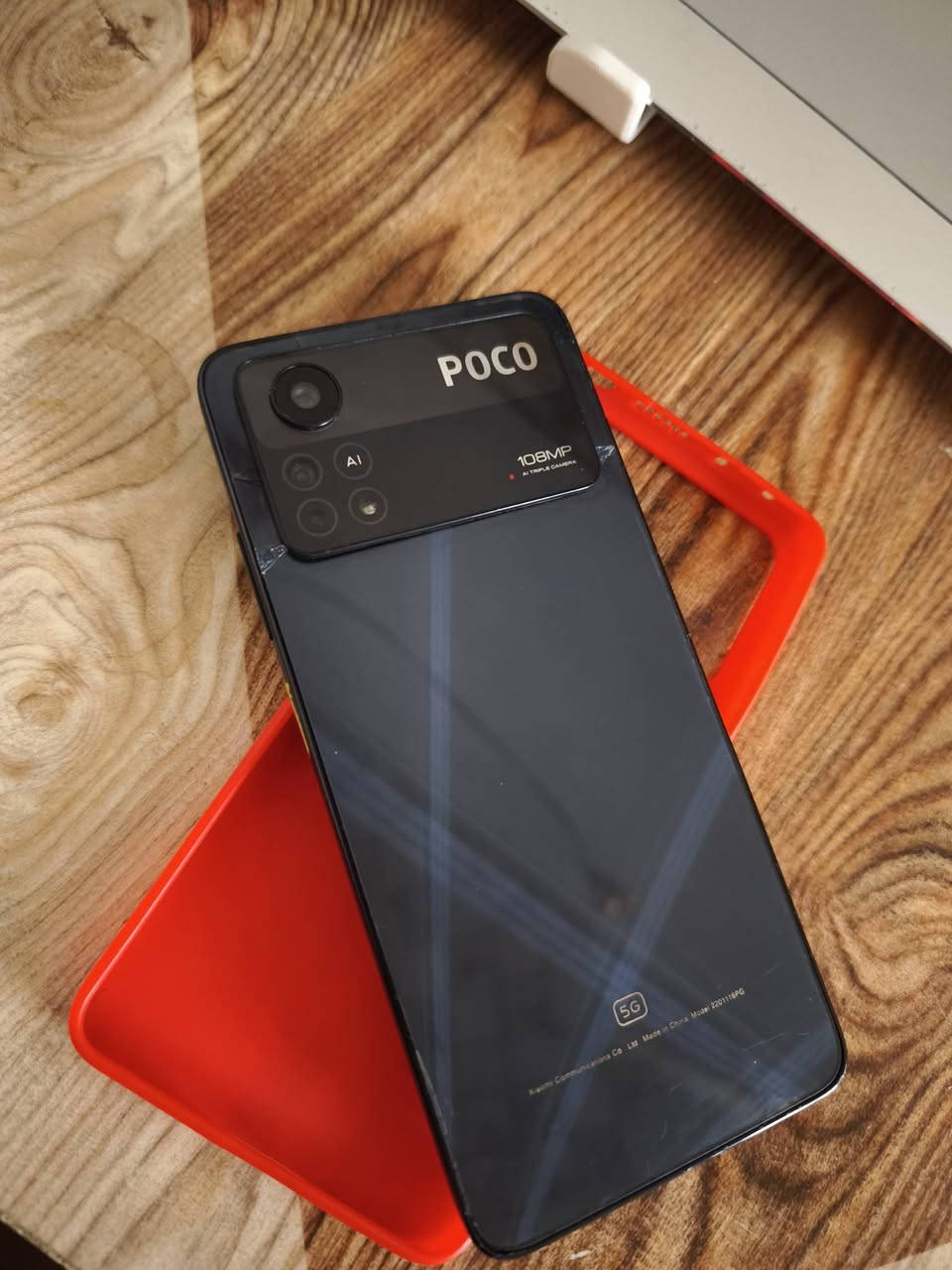 بوكو اكس ٤ برو
ذاكرة ٢٥٦.
بصمة جانبية
شاشة ١٢٠
كامرة ١٠٨
مبدل شاشة وضهر وشاصي . والظهر بي كم فطر 
سعرة ١١٠ وبي مجال بدون ملحقات


**إذا كنت صاحب هذا الإعلان وتريد حذفه لأي سبب، رجاءا أرسل رسالة إلى الدعم الفني**