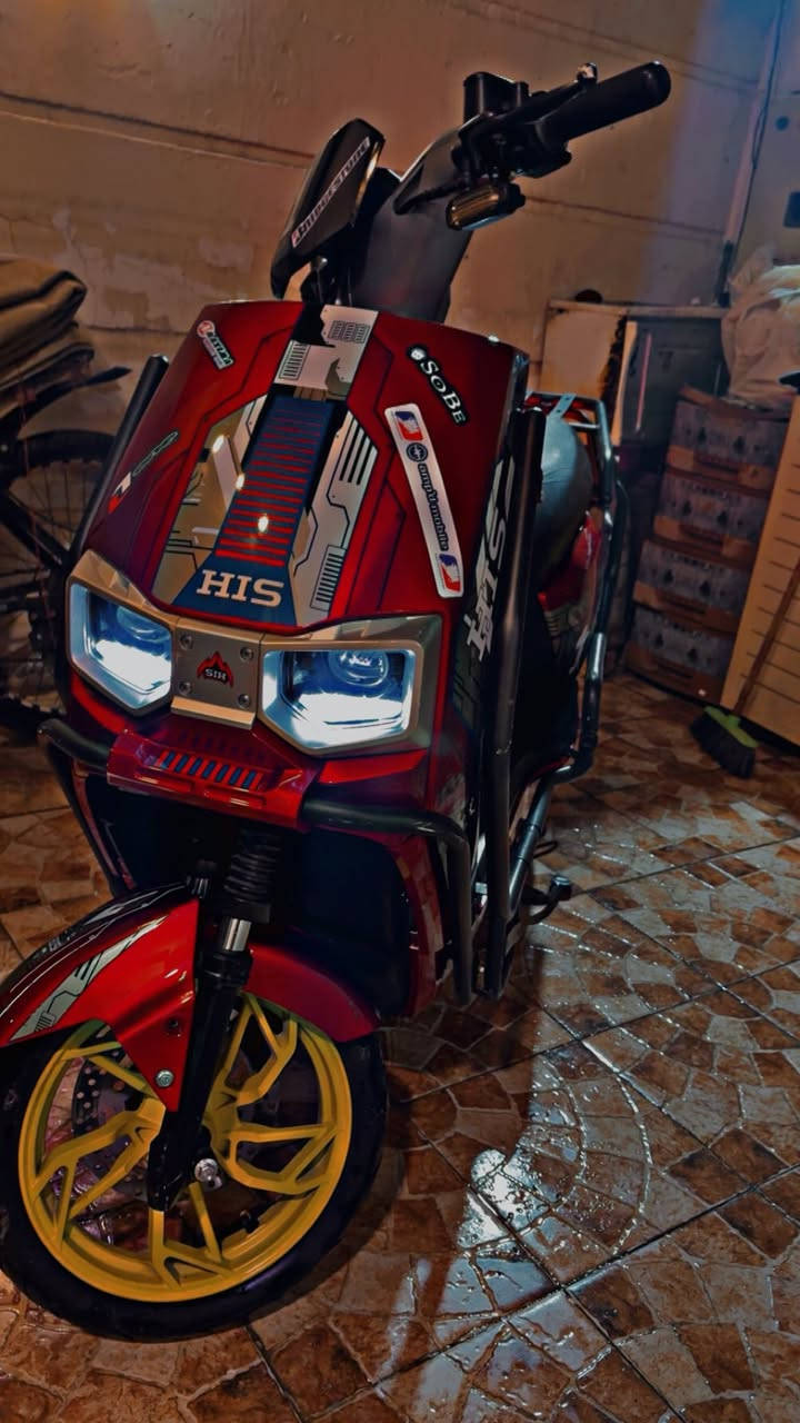 للبيع 2025 سعر 700 وبيها مجال للاستفسار اتصل ***********
