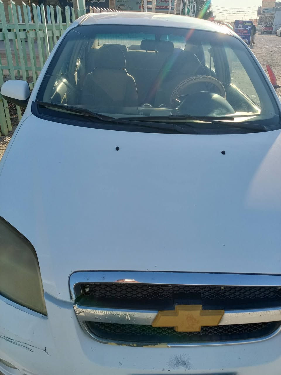 السلام عليكم.لبيع سياره افيو لون ابيض فول اوتوماتيك رقم صدامي بغداد نظيفه جدا جانيه من سنه 2017 .سعره 45 ورقه وبيه مجال بسيط مكانه بالنجف حي الغدير اي  استفسار الاتصال على الرقم ***********
