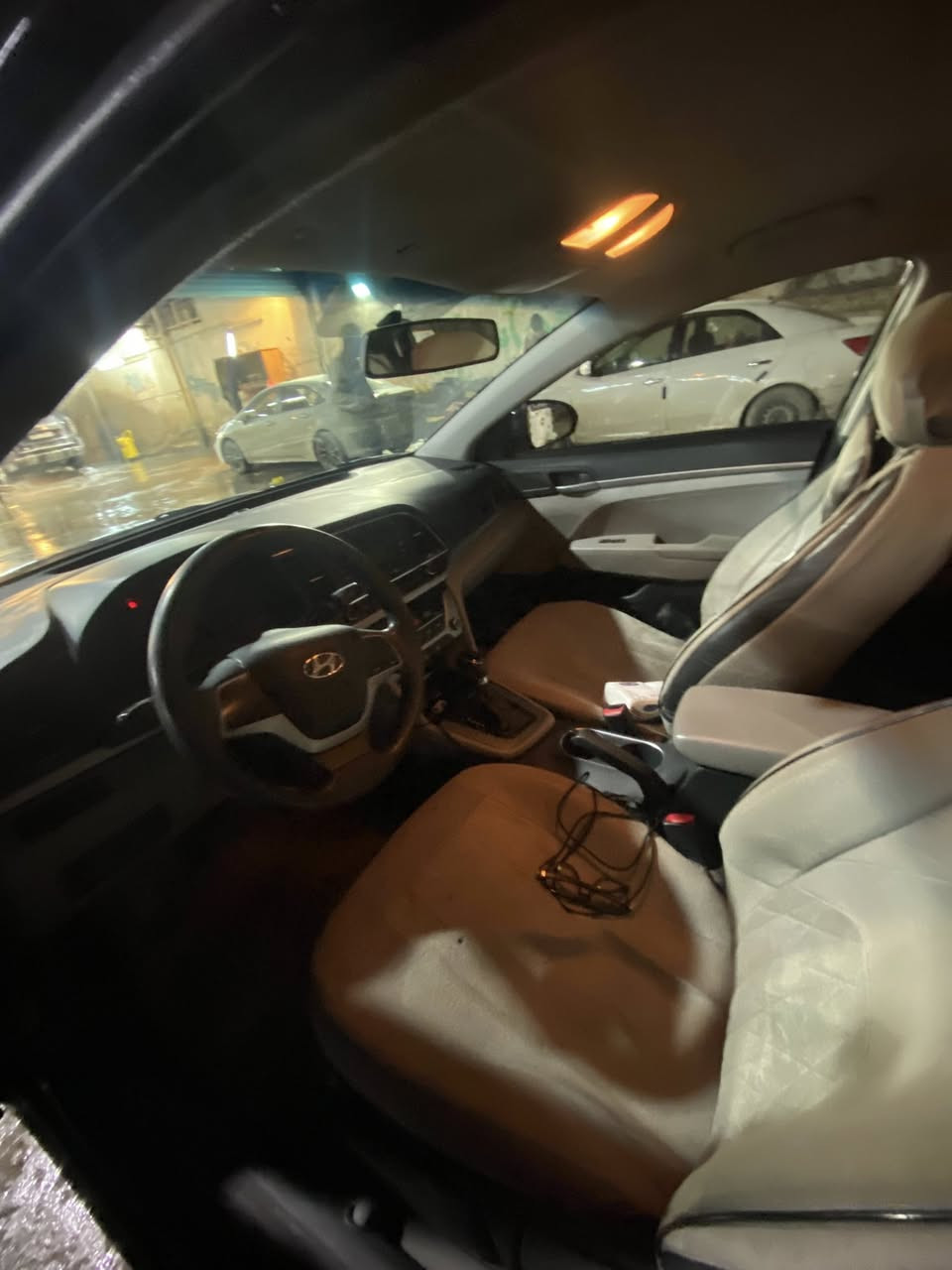 النترا للبيع مديل 17ماشيه 85رقم اربيل رقم قديم سياره نضيفه ما متعوبه محركها 2000دوش ضربتها جاملغ ولباب يم سايق ورش صبغ بل باب الوراء ما مضروب بس قطعه صغيره توحيد لون سعر 114بيها مجال مكاني بغداد شعله ***********
