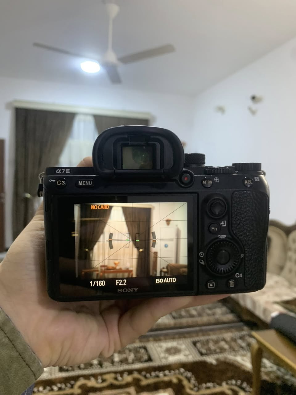 كامرة سوني a7iii مارك 3 
سعر بدي فقط 1300 و بي مجال
مكاني النجف 
***********
