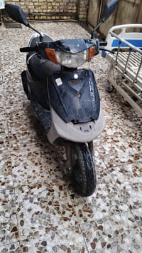 دراجه ماكس للبيع دراجه كلها شغاله ونظيفه ماعدهة بيها دخانه بيضه 250 بغ...