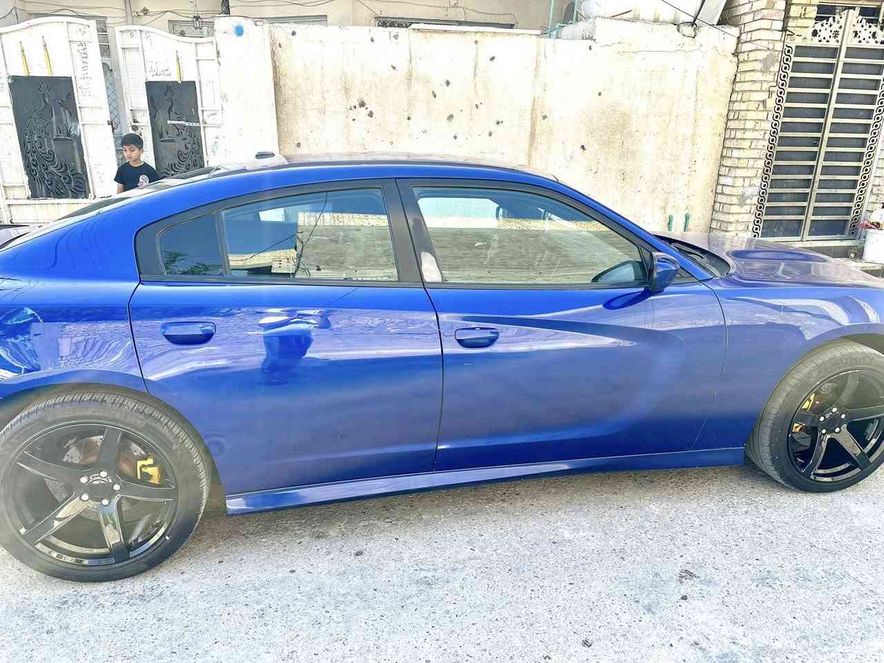 جارجر موديل 2020
باسمي  ثاني يوم التحويل 
اصل موديل 20 رقم بغداد 

الموصفات معروفه SXT
 محدثه البنيد مبدل 
والباب. والجاملغ مبدلات 

سياره ماشيه 87 مايل وقابل لزياده

حدثها منشور مثل وبيها سونر.  (المندلاوي )

سعرها. 207

مكانها بغداد  

والله دوامي بل حله اروح بيها 10 ايام اظل طابكه ورجع  للبيت استعمال شخصي 

***********
