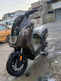 للبيع ٦ بطاريات دراجه نضافه فول السعر  ٧٥٠ رقمي٠٧٧٠٤٣٥٦٣٩٤  مكاني الام...