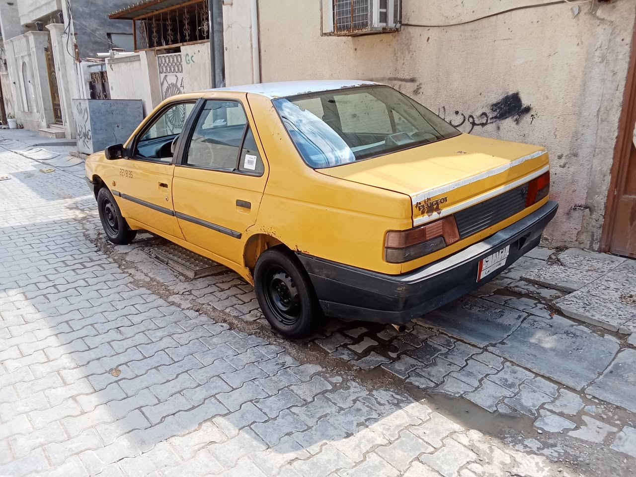 بيجو رواى موديل 8كير محرك جاهزات سنويه عظم عاج اصلي سياره بلاديه بدون ضربه على بلاد كهربائية شغال  ماندل رعيهه تكفل سرقه عاشر مكان بغداد مدينه الصدر سعر 10 نضيفه ***********
