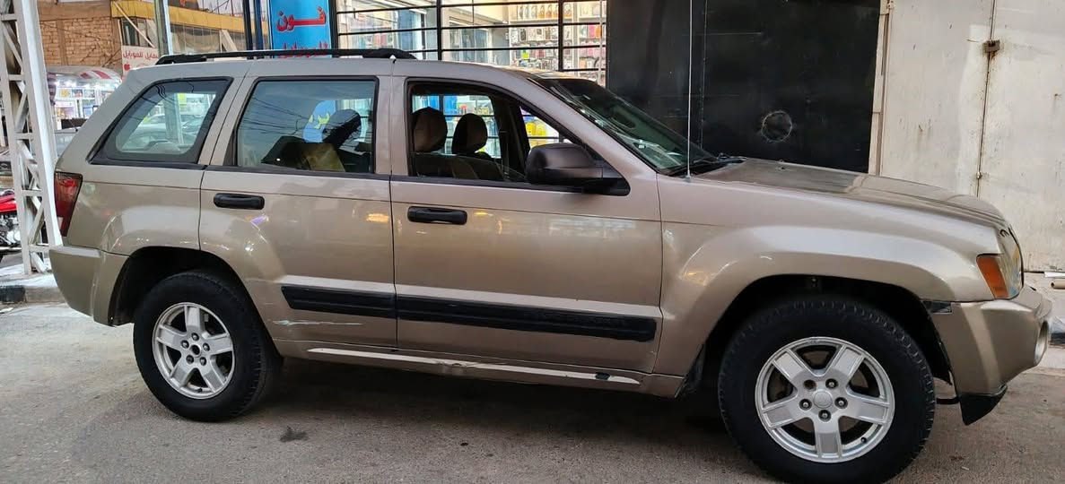 السلام عليكم جيب لأريدو مديل ٢٠٠٥ رقم بغداد مكانها النجف حي السلام بيها بخار    الجماليه سعرها ٧٠ رقم الهاتف ***********
