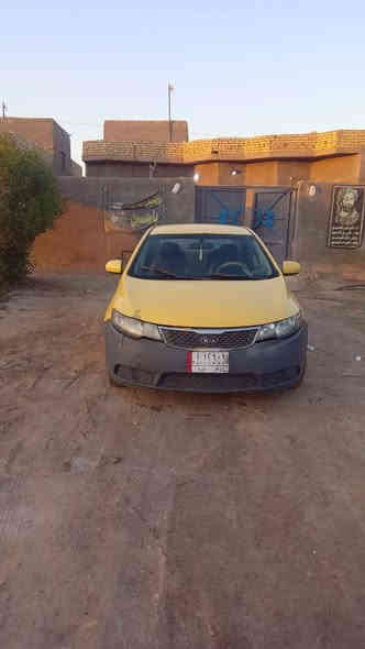 سلام عليكم كيا سيراتو البيع موديل2013 سنويه تنتهي ب27تريد وكاله أو تحويل مضموضات سياره جديده مكينه كير حداديه تخم تاير جداد  تبريد  تدفه ابدون ضربه دخليه شوصي الغود تكم لقماره مكفولت السعر 80 وبيه مجال لشراي الستفسار على رقم مامتوجد على نت مكان السياره الناصريه قضاء الغراف  ***********
